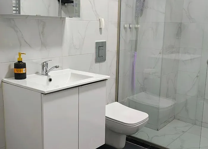 Spacious 3 Cozy * Bucharest